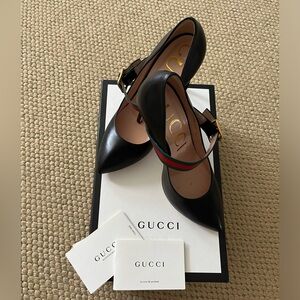 Gucci Sylvie Mary Jane Pump size 37